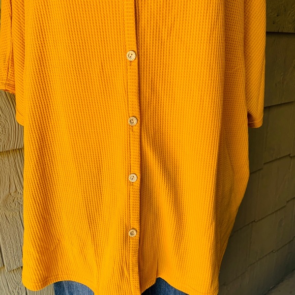 Ochre Waffle Knit Top - Picture 7 of 9